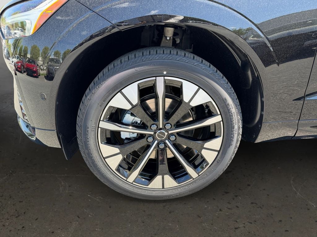 2026 Volvo XC60 B5 Ultra