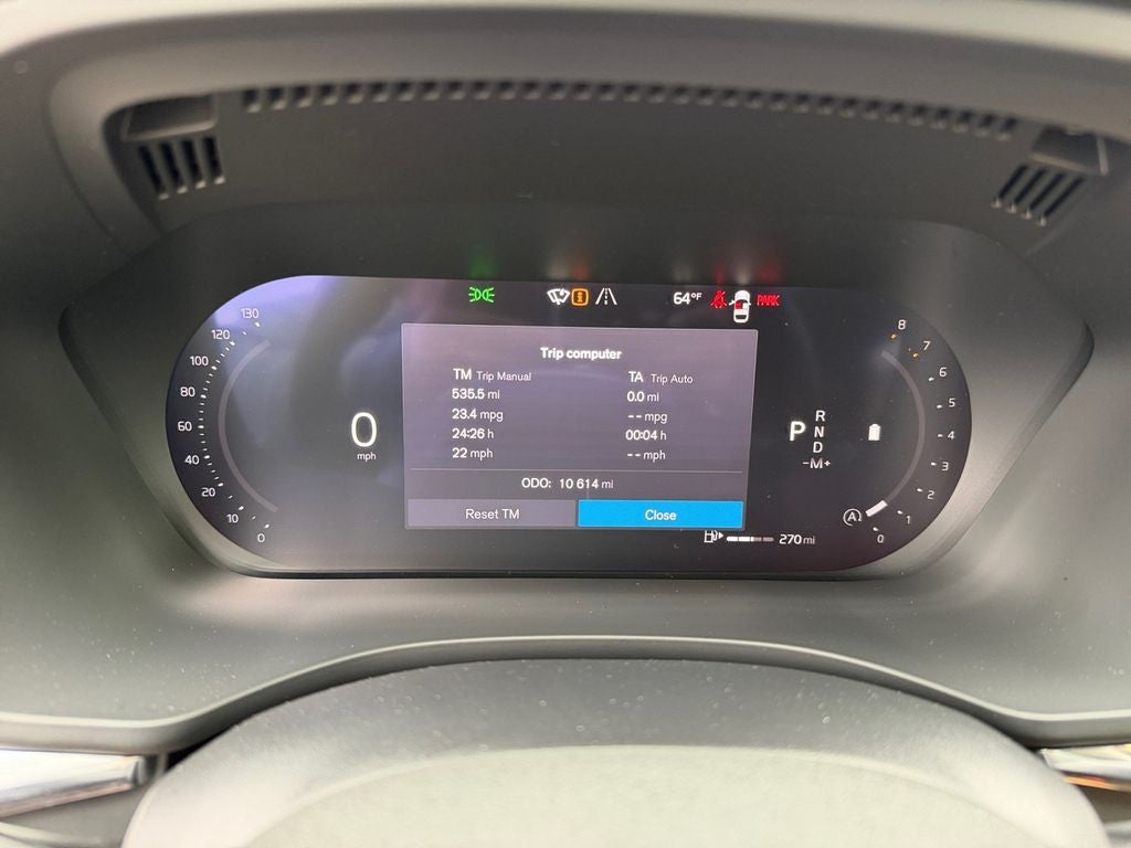 2025 Volvo XC60 B5 Ultra