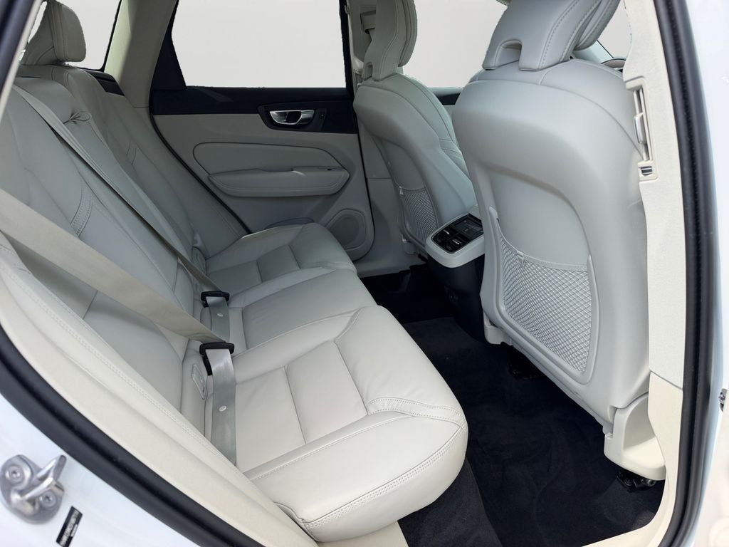 2025 Volvo XC60 B5 Ultra Volvo Certified