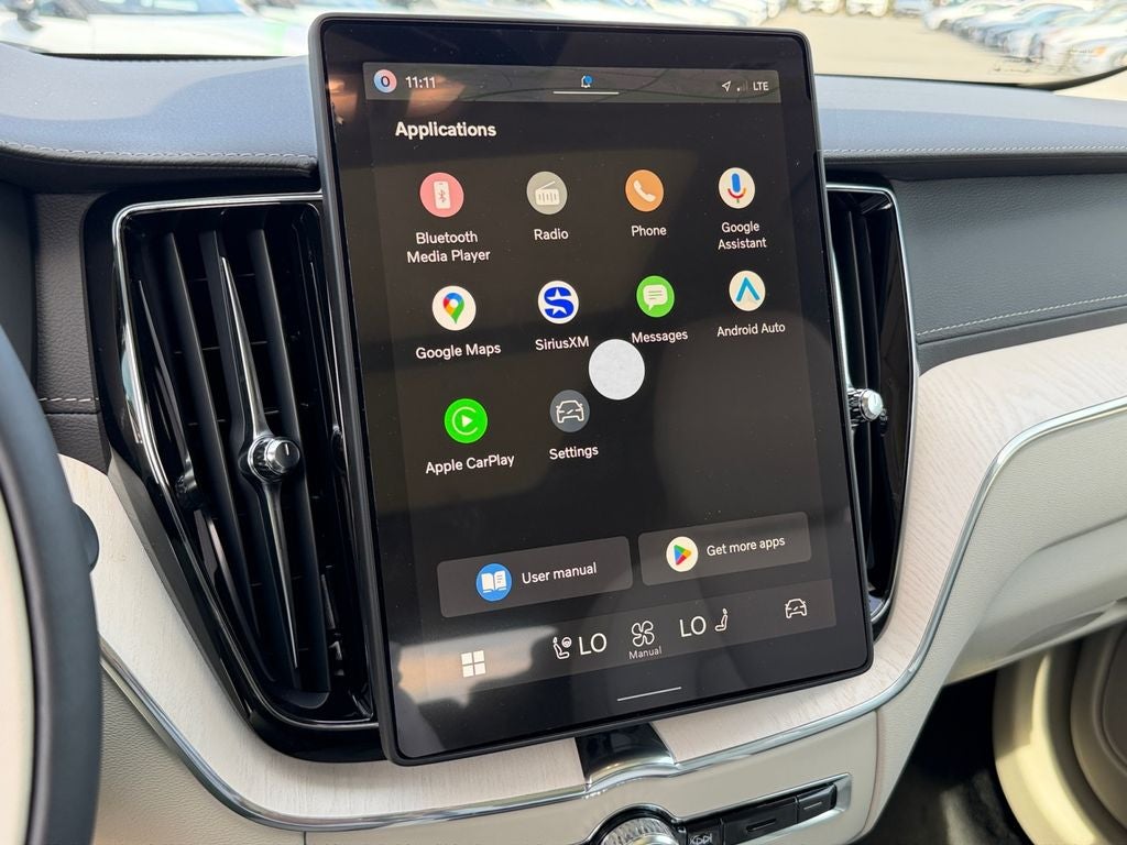 2026 Volvo XC60 B5 Ultra