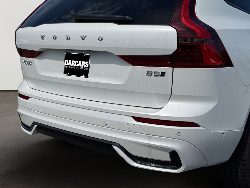 2026 Volvo XC60 B5 Ultra