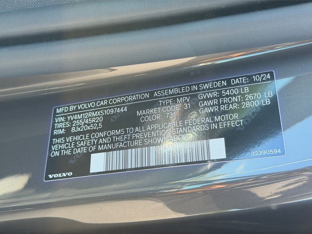 2025 Volvo XC60 B5 Ultra Volvo Certified