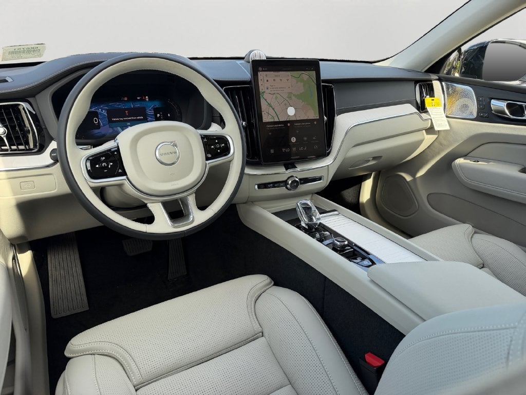 2026 Volvo XC60 B5 Ultra