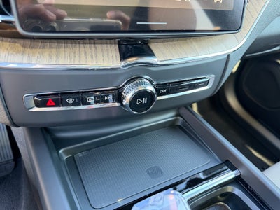 2027 Volvo XC60 B5 Plus