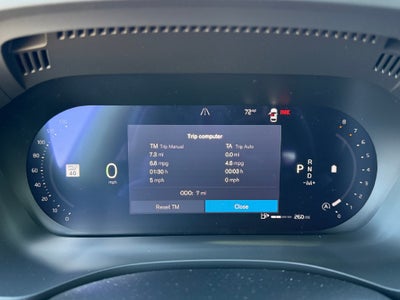 2027 Volvo XC60 B5 Plus