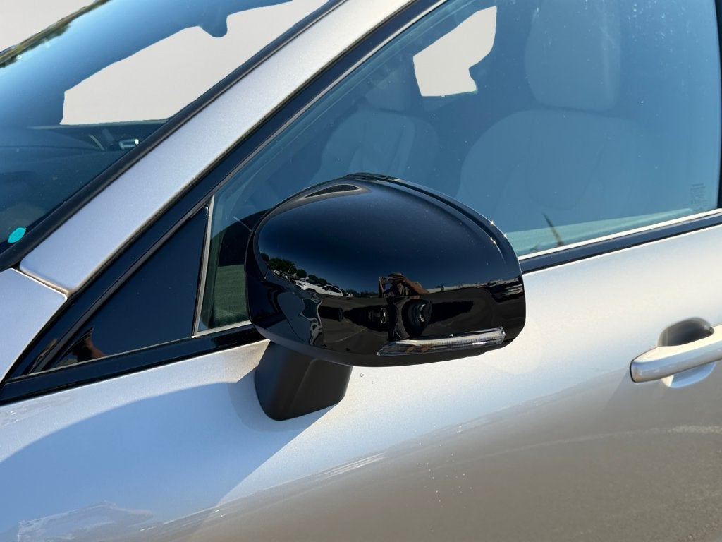 2027 Volvo XC60 B5 Plus