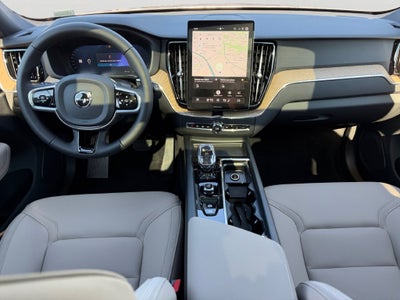 2027 Volvo XC60 B5 Plus