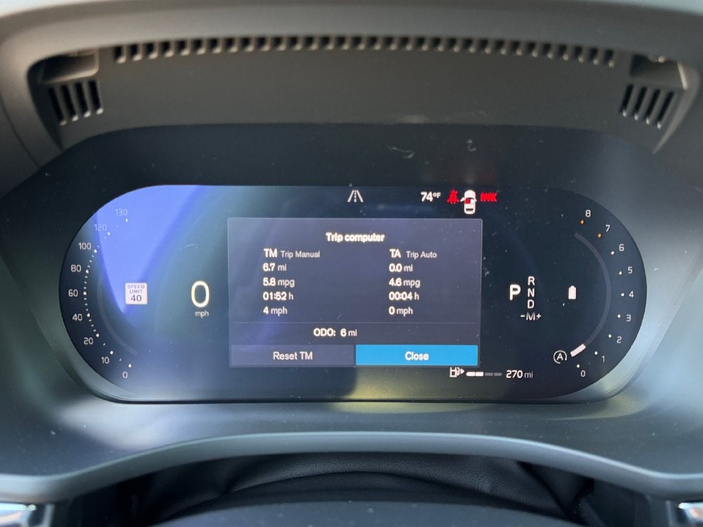 2027 Volvo XC60 B5 Plus