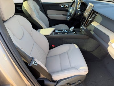 2027 Volvo XC60 B5 Plus