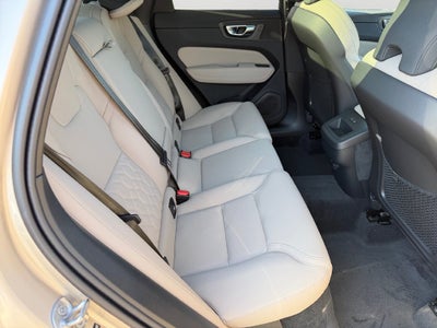2027 Volvo XC60 B5 Plus