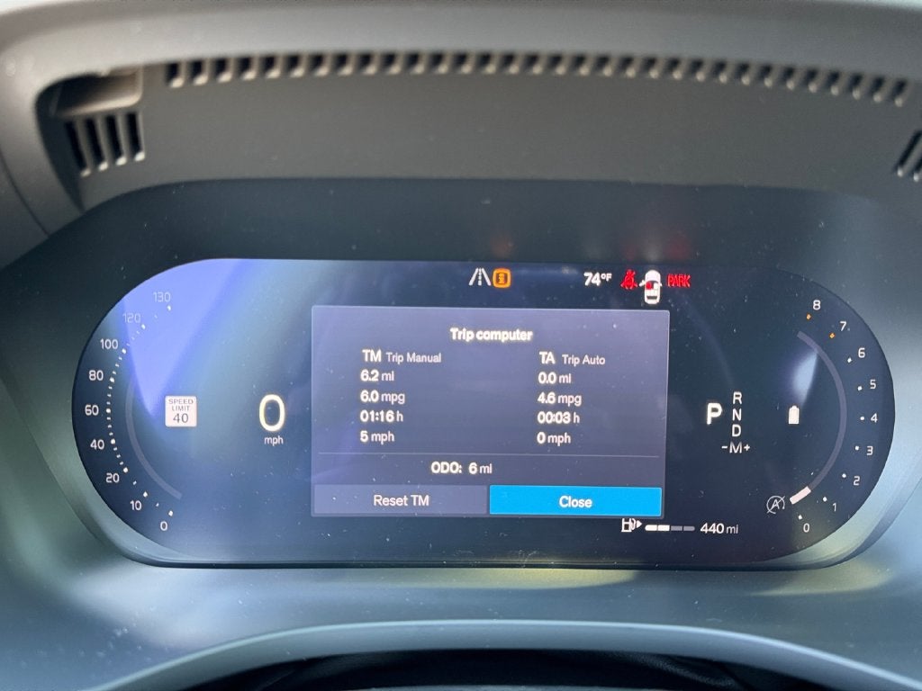 2027 Volvo XC60 B5 Plus