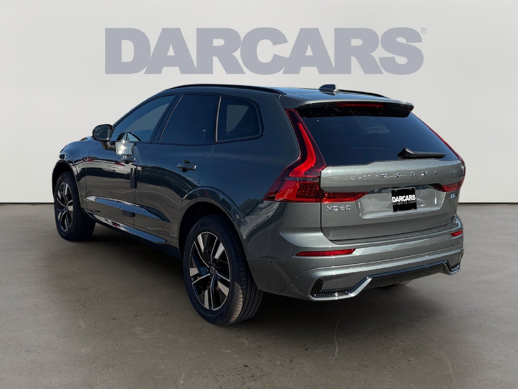 2027 Volvo XC60 B5 Plus
