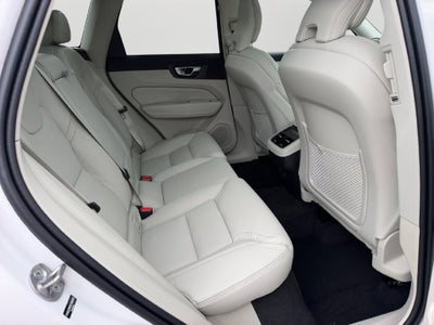 2027 Volvo XC60 B5 Ultra
