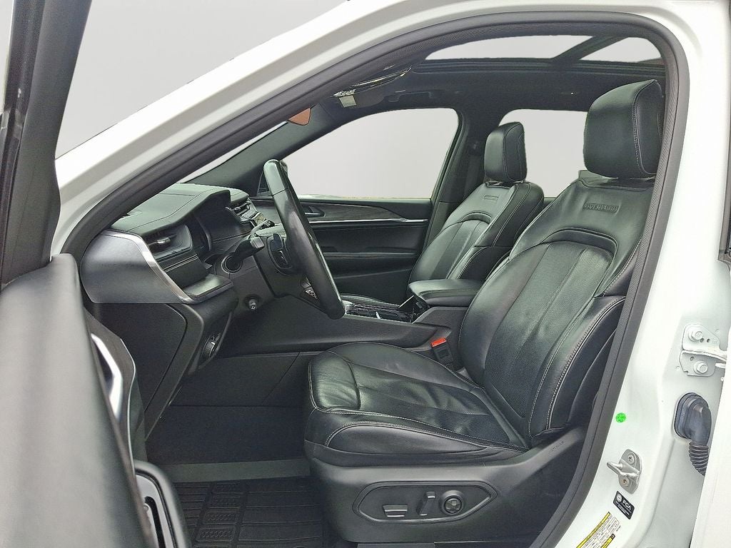 2023 Jeep Grand Cherokee L Overland 4X4