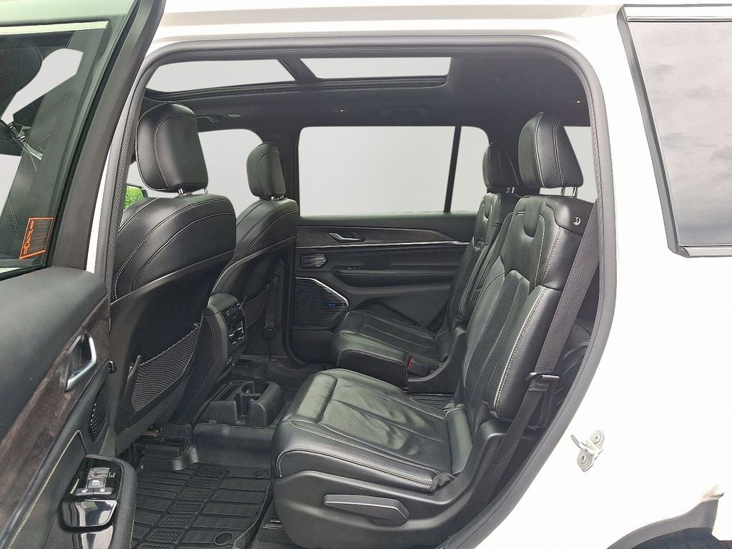 2023 Jeep Grand Cherokee L Overland 4X4