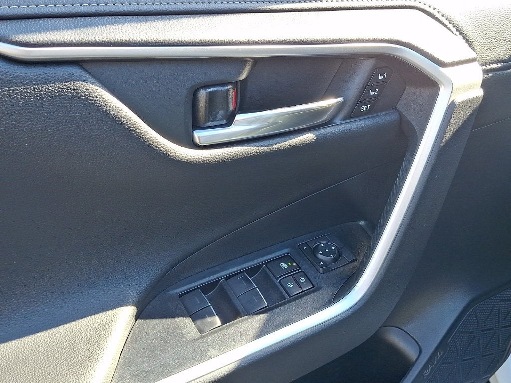 2022 Toyota RAV4 Limited
