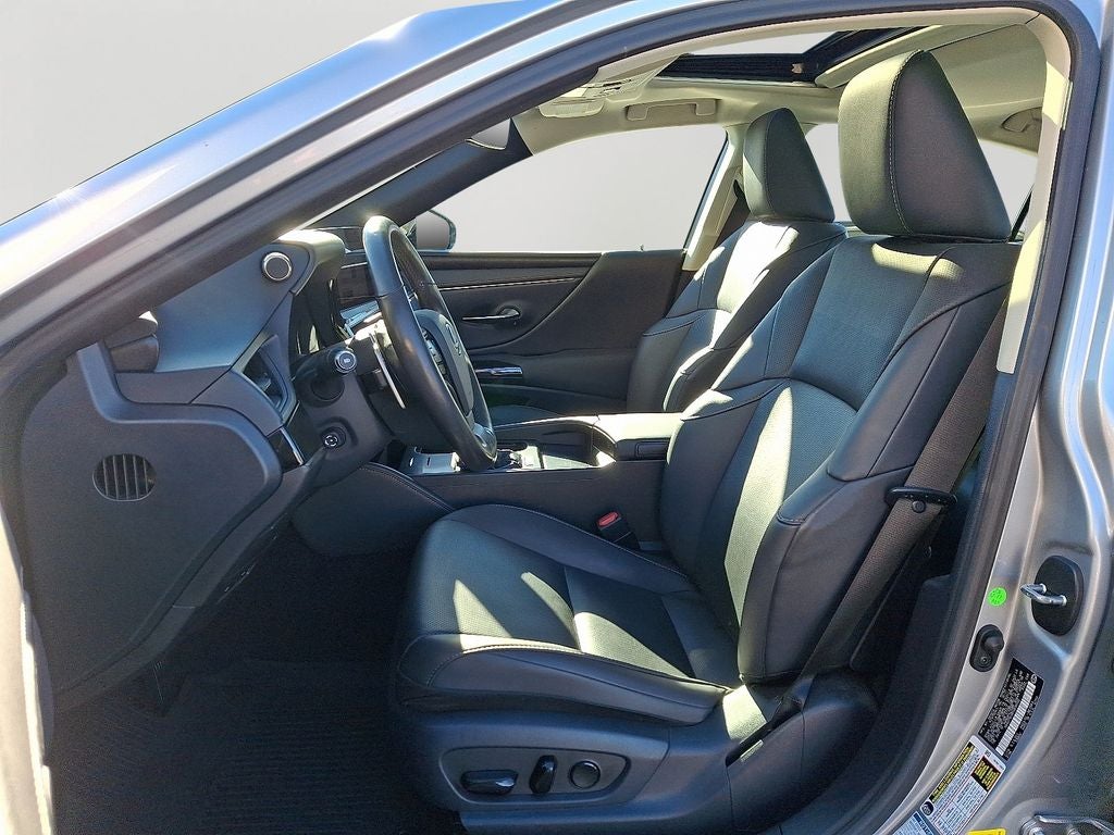 2023 Lexus ES 250 250