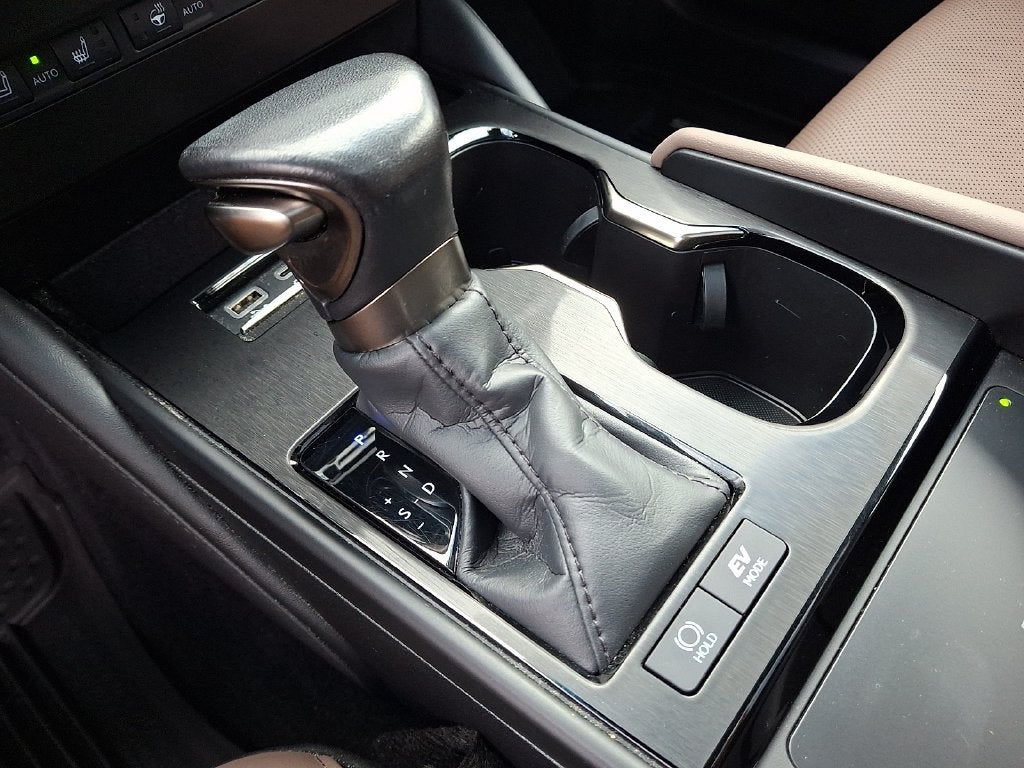 2024 Lexus ES 300h 300h