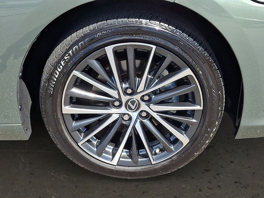2025 Lexus ES 350 350