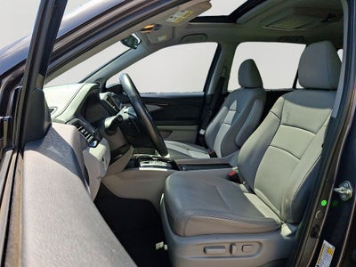 2020 Honda Pilot Touring 8 Passenger