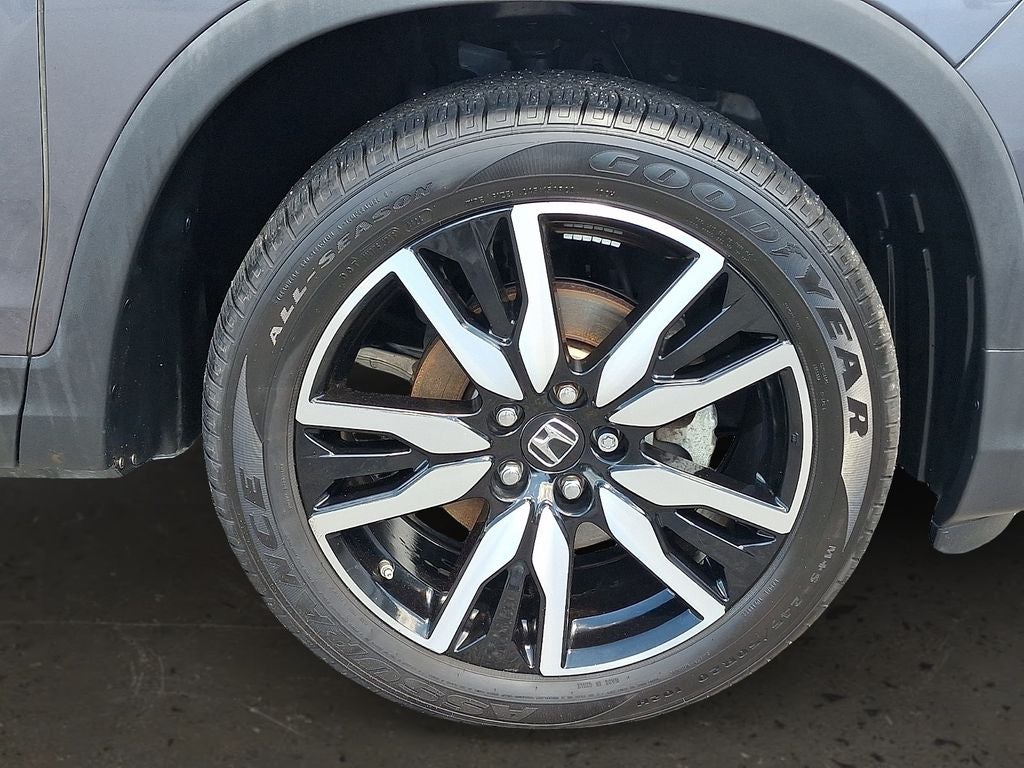 2020 Honda Pilot Touring 8 Passenger