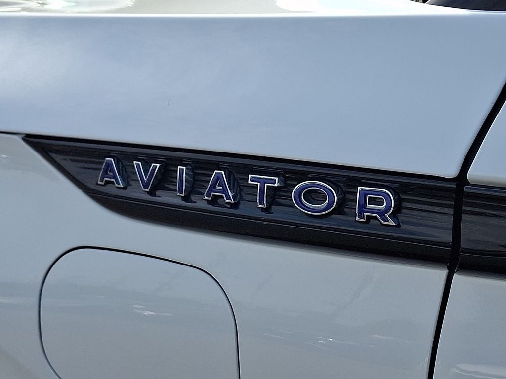 2023 Lincoln Aviator Plug-In Hybrid Grand Touring