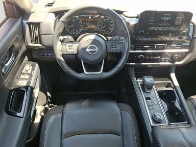 2024 Nissan Pathfinder SL 4WD