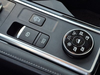 2024 Nissan Pathfinder SL 4WD