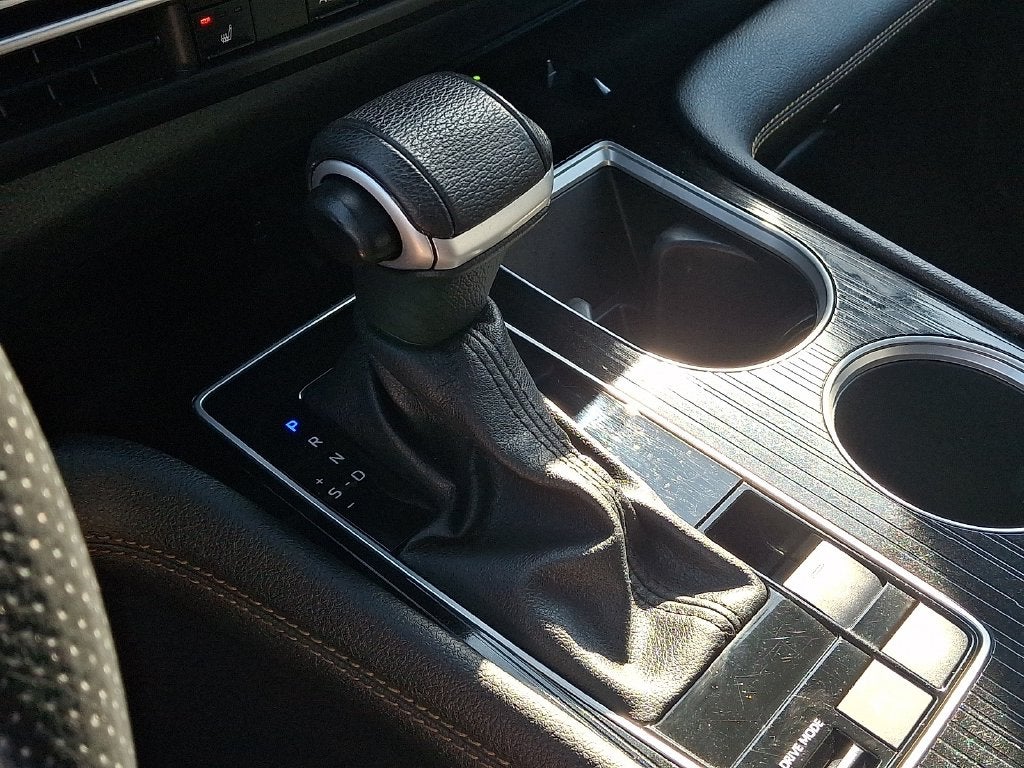2025 Toyota Sienna Woodland Edition AWD