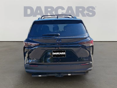 2025 Toyota Sienna Woodland Edition AWD