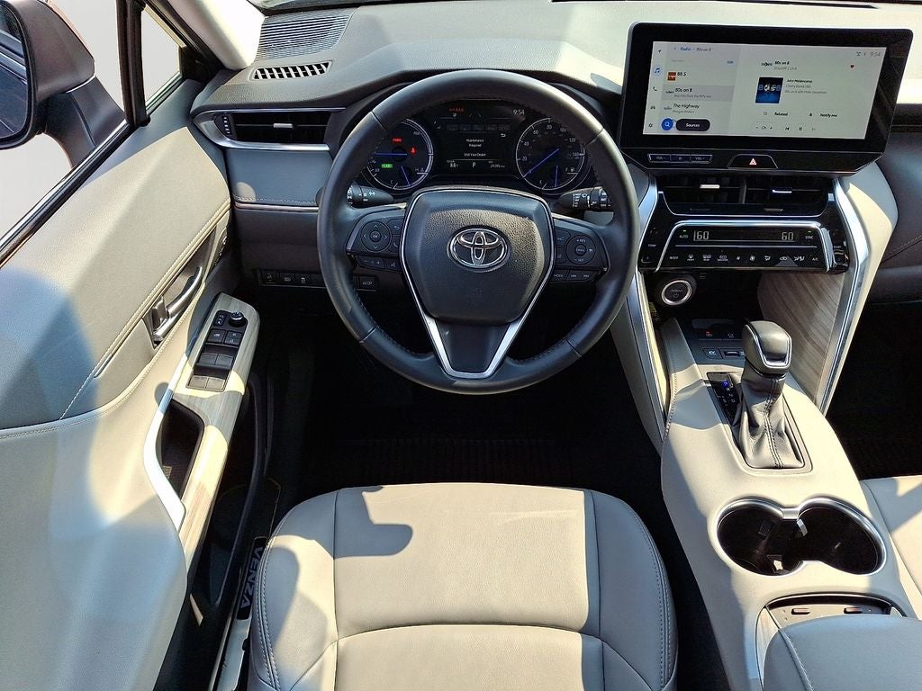 2023 Toyota Venza XLE