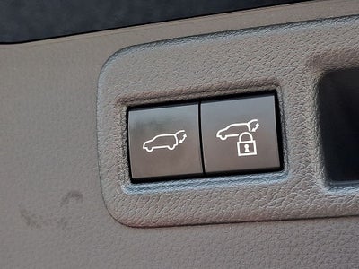 2023 Toyota Venza XLE