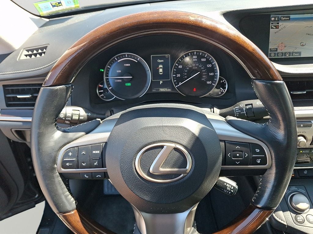 2016 Lexus ES 300h 300h
