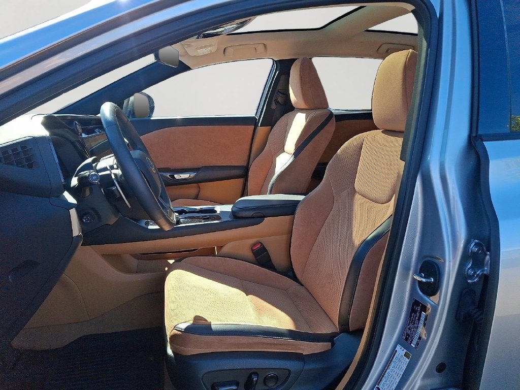2023 Lexus RZ 450e Luxury 450e Luxury