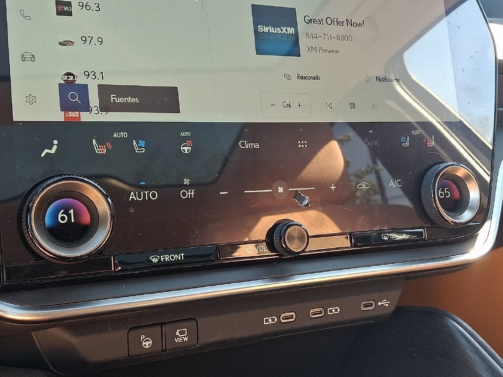 2023 Lexus RZ 450e Luxury 450e Luxury