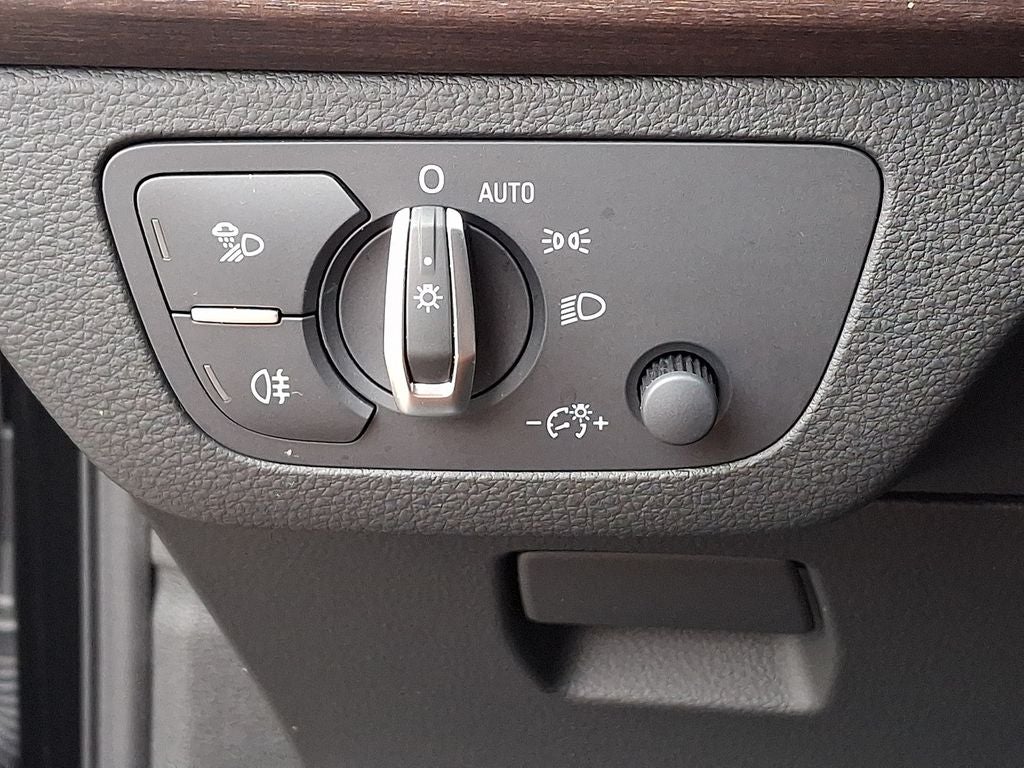 2021 Audi Q5 45 Premium Plus