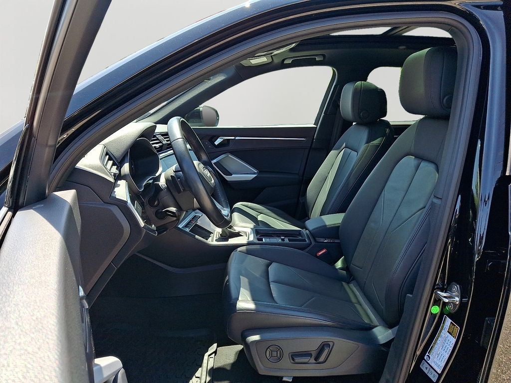 2024 Audi Q3 Premium Plus S Line quattro