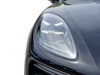 2023 Porsche Macan Base
