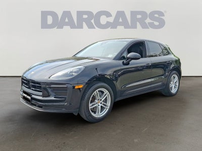 2023 Porsche Macan Base
