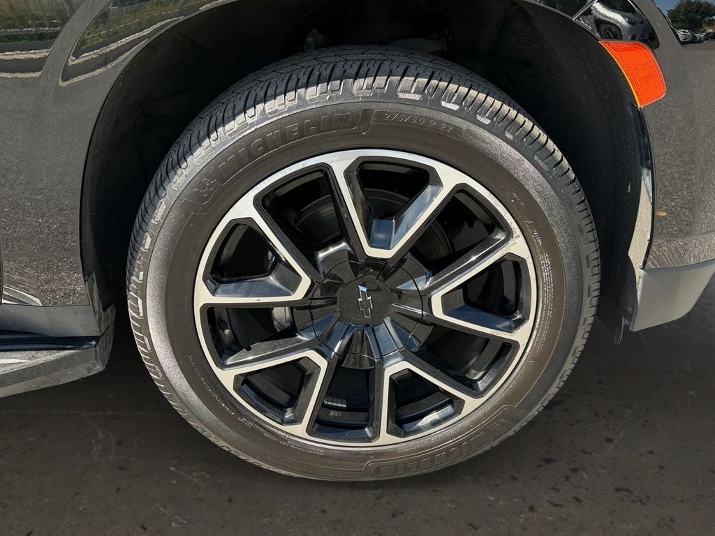 2023 Chevrolet Suburban RST