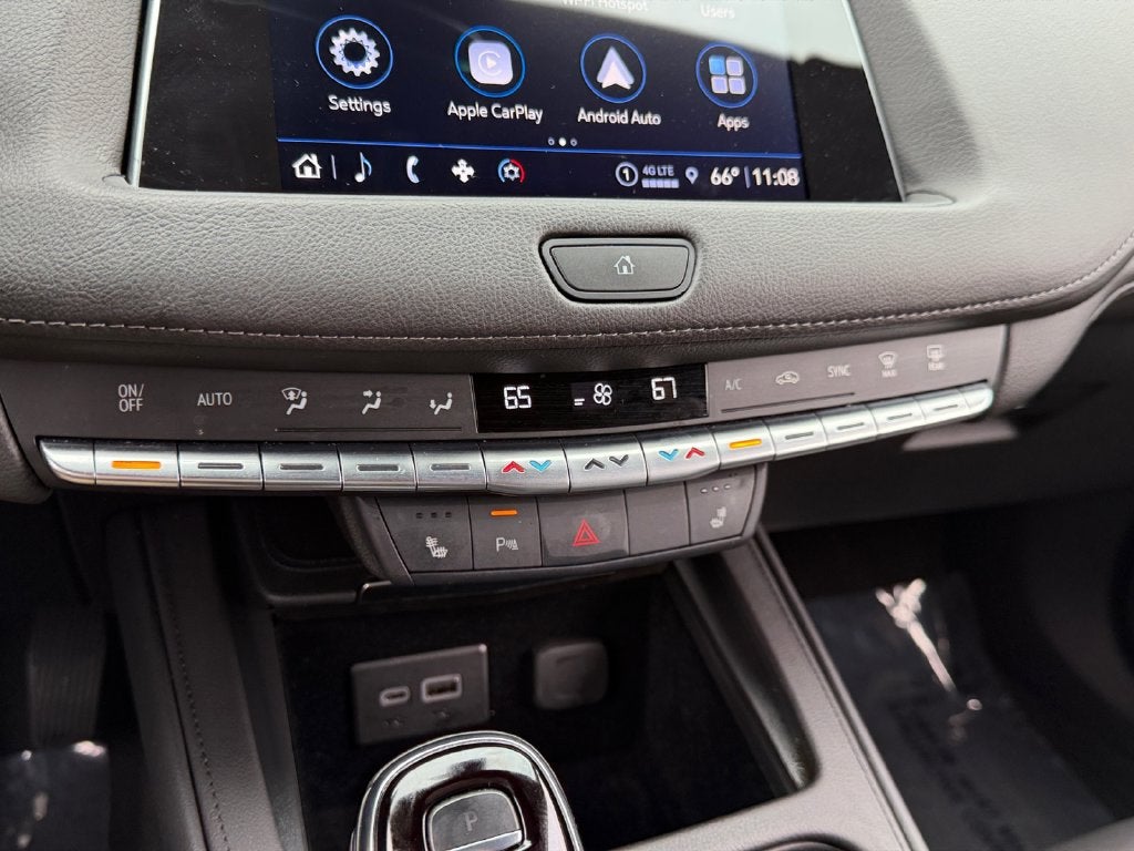 2023 Cadillac XT4 Luxury