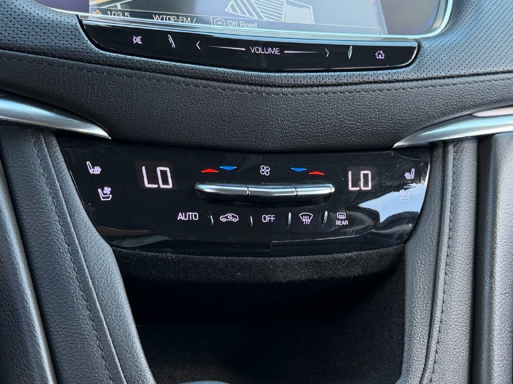 2018 Cadillac XT5 Premium Luxury