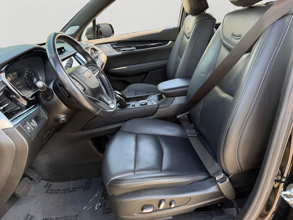 2023 Cadillac XT6 Premium Luxury