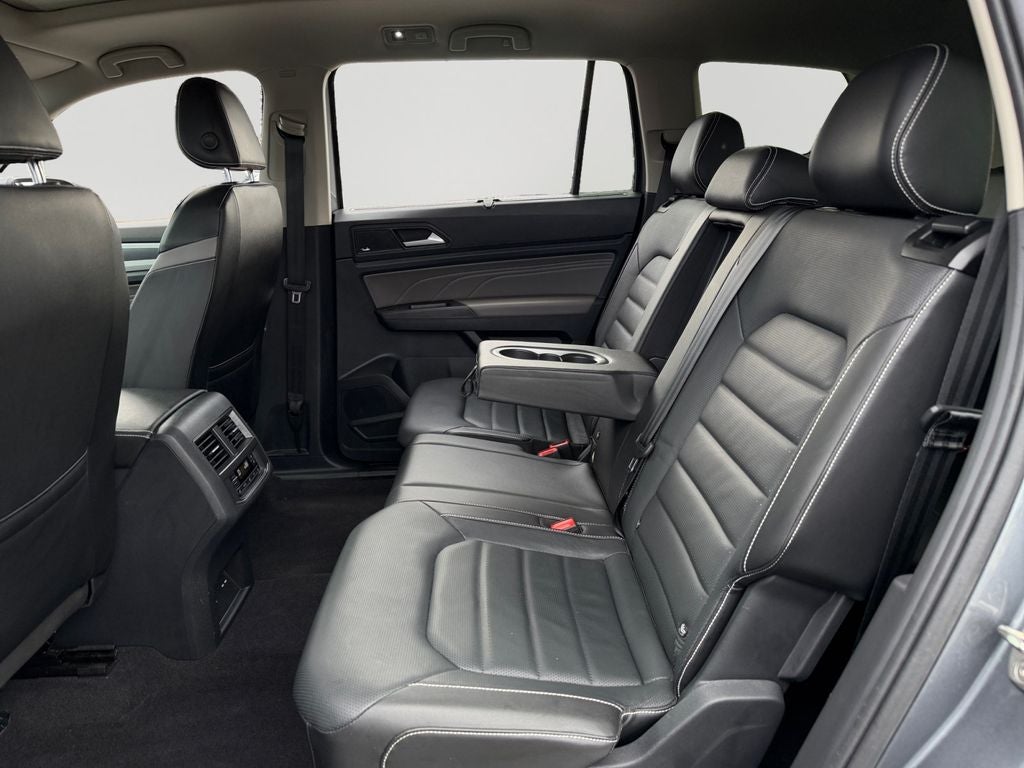 2022 Volkswagen Atlas 3.6L V6 SEL Premium R-Line