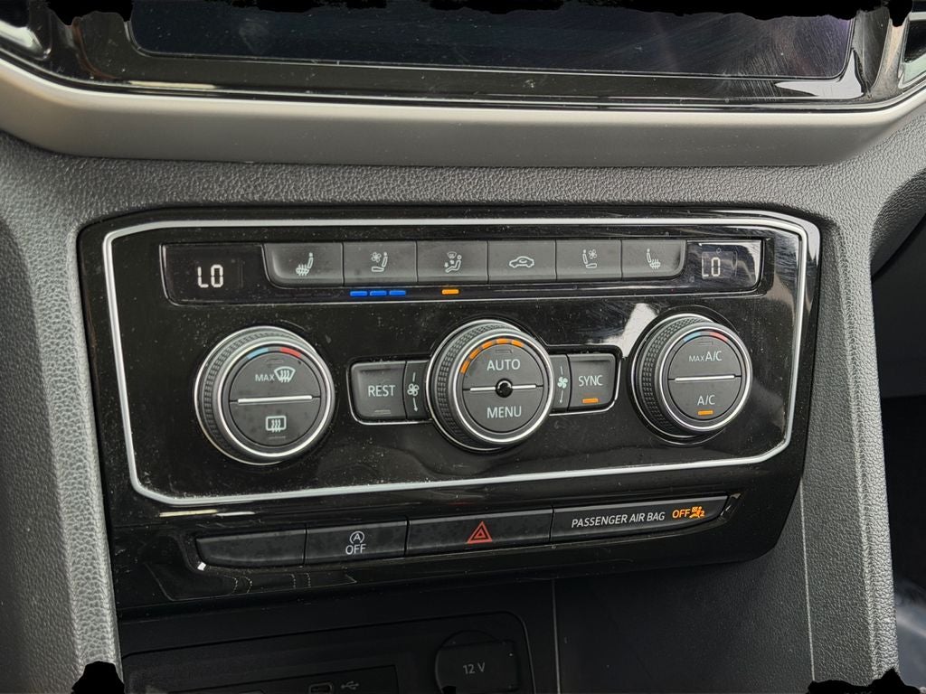 2022 Volkswagen Atlas 3.6L V6 SEL Premium R-Line