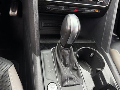 2022 Volkswagen Atlas 3.6L V6 SEL Premium R-Line