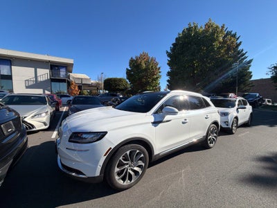 2022 Lincoln Nautilus Reserve