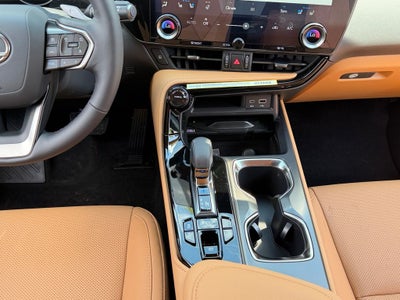 2026 Lexus NX PREMIUM