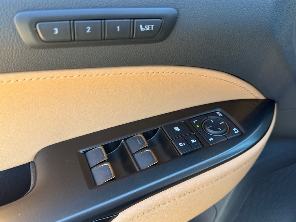 2026 Lexus NX PREMIUM