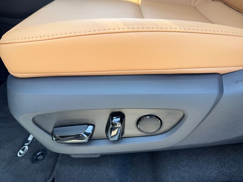 2026 Lexus NX PREMIUM